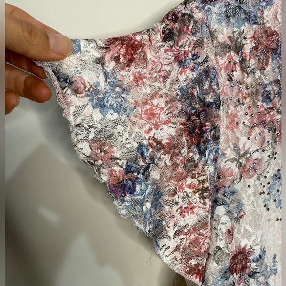 Y2K Style Fairy Floral Lace and Rhinestone Top with Flutter Sleeves Size M - Picture 5 of 13